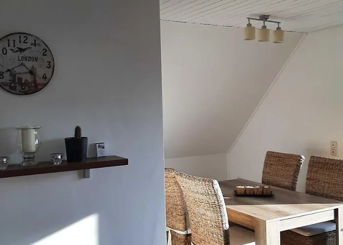 Bluetenblick * Bachenbrock